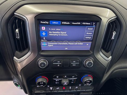 Used 2021 Chevrolet Silverado 3500 LTZ w/ LTZ Convenience Package AWD/4WD image 21