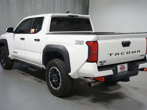Used 2024 Toyota Tacoma TRD Off-Road AWD/4WD image 6