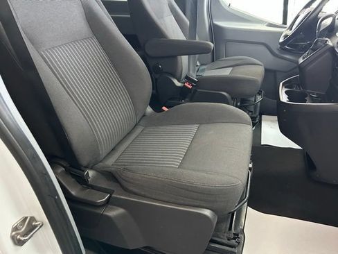 Used 2016 Ford Transit 150 XL RWD image 22