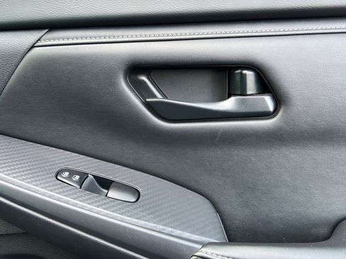 Used 2024 Nissan Sentra S image 22