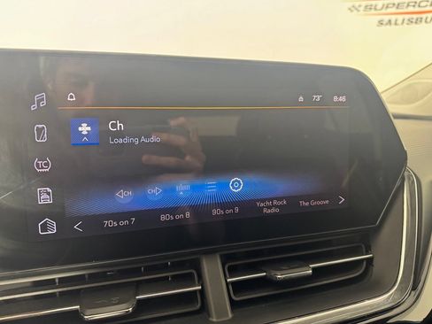 Used 2025 Chevrolet Trax ACTIV w/ Sunroof Package FWD image 19