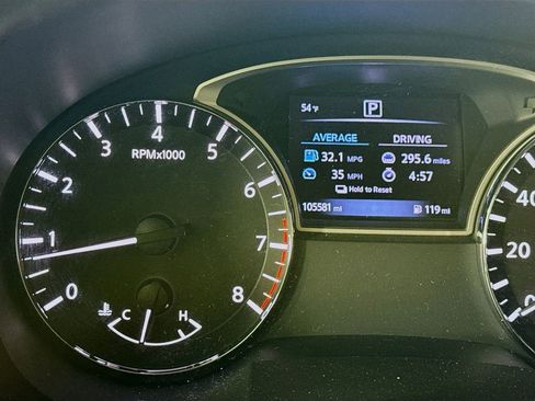 Used 2017 Nissan Altima 2.5 S w/ Power Driver Seat Package image 14