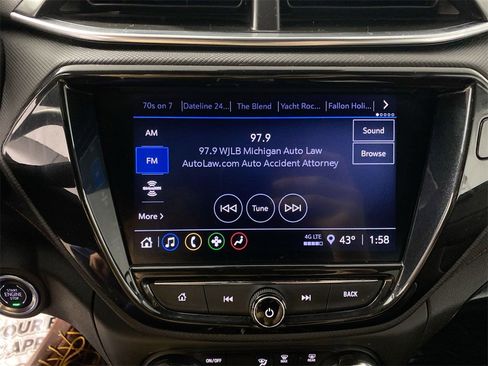 Used 2023 Chevrolet TrailBlazer RS w/ Convenience Package image 16