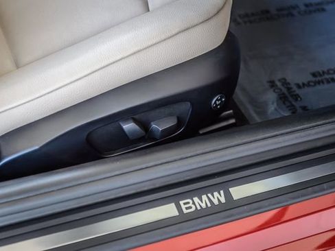 Used 2012 BMW 328i Convertible image 50