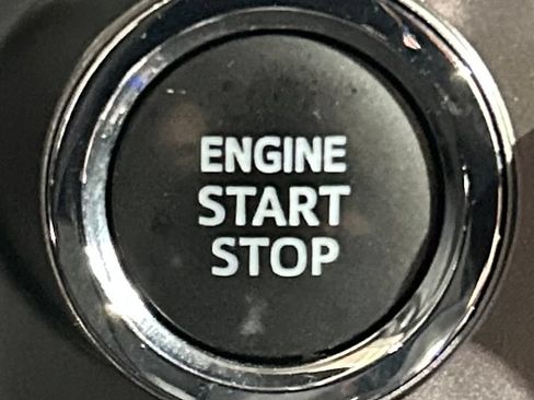Used 2023 Toyota Tacoma SR5 AWD/4WD image 59