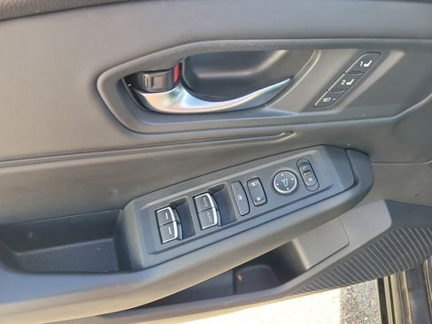 Used 2023 Honda Accord EX-L image 22