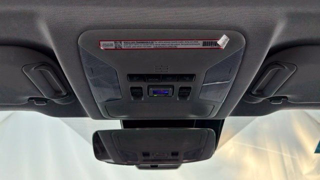 Used 2025 Toyota RAV4 XLE w/ Convenience Package AWD/4WD image 46