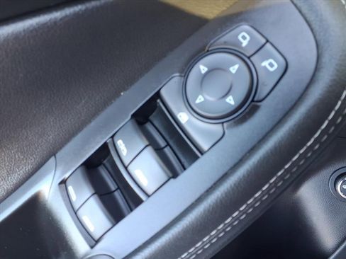 Certified 2023 Buick Encore GX Essence w/ Experience Buick Package image 18