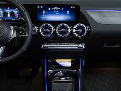 New 2026 Mercedes-Benz GLA 250 4MATIC image 15