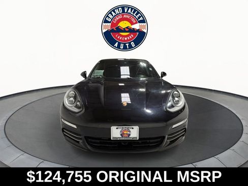 Used 2016 Porsche Panamera 4S image 4