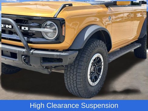 Used 2021 Ford Bronco Outer Banks w/ Sasquatch Package AWD/4WD image 7