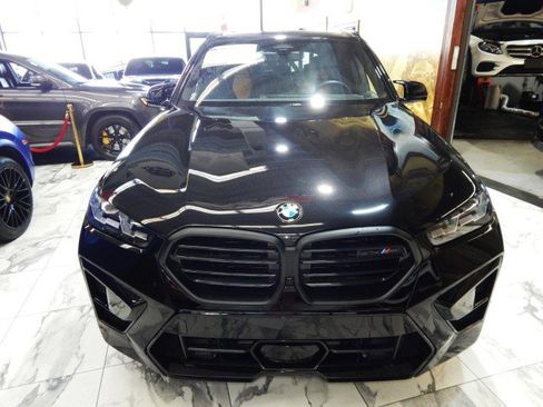 Used 2025 BMW X5 M Competition w/ Executive Package image 2