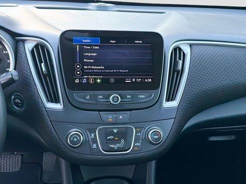 Used 2024 Chevrolet Malibu RS image 25