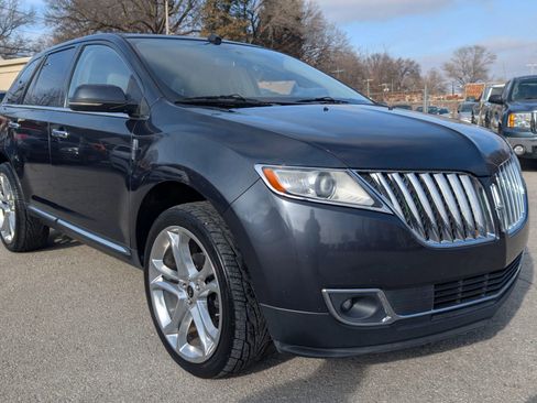 Used 2013 Lincoln MKX Sport Utility 4D image 1