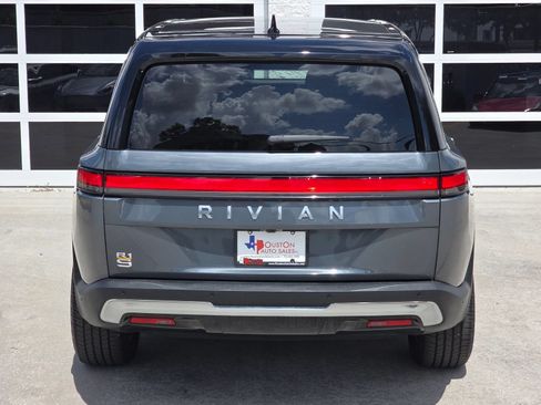 Used 2023 Rivian R1S Adventure AWD/4WD image 6
