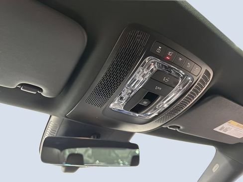 Used 2025 Mercedes-Benz CLA 250 4MATIC image 28