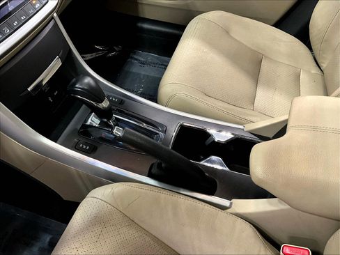 Used 2013 Honda Accord EX-L image 18