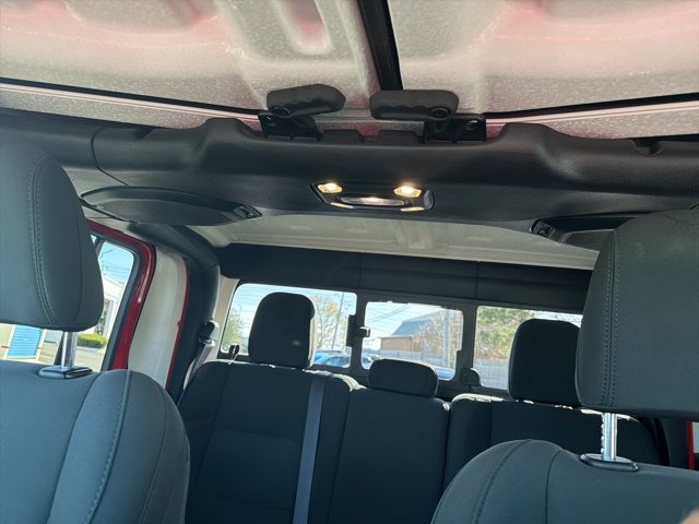 Used 2021 Jeep Gladiator Sport AWD/4WD image 20
