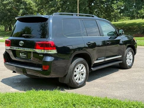 Used 2019 Toyota Land Cruiser AWD/4WD image 6