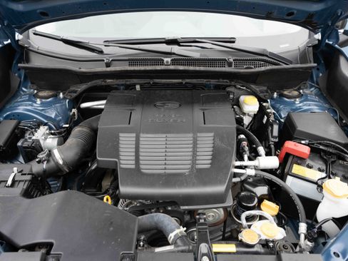 Used 2024 Subaru Forester Touring image 32