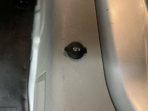 Used 2023 Ford Transit Connect XLT FWD image 22