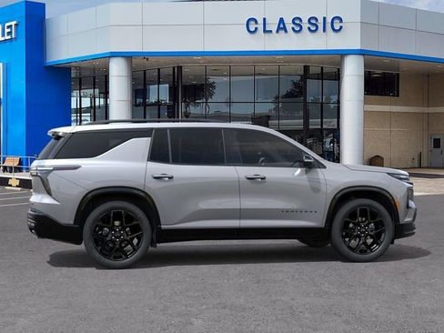 New 2026 Chevrolet Traverse RS w/ LPO, Floor Liner Package AWD/4WD image 5