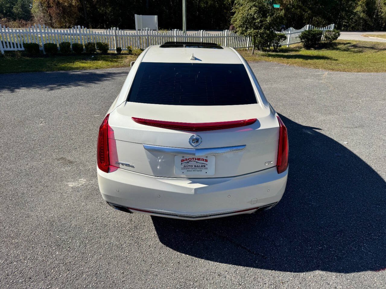 Used 2013 Cadillac XTS Platinum w/ Driver Assist Package AWD/4WD image 5