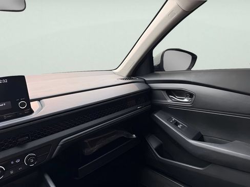 Used 2024 Honda Accord LX image 18