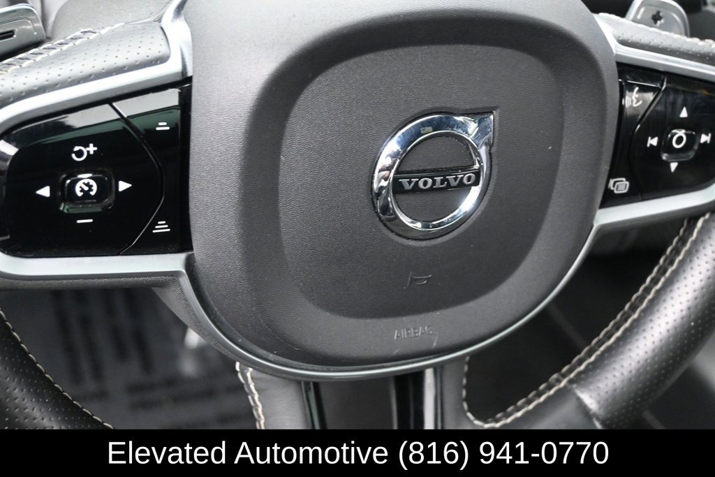 Used 2019 Volvo XC90 T6 R-Design w/ Advanced Package AWD/4WD image 12