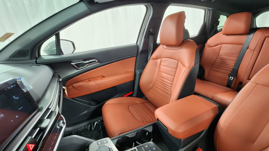 New 2026 Kia Sportage SX AWD/4WD image 13