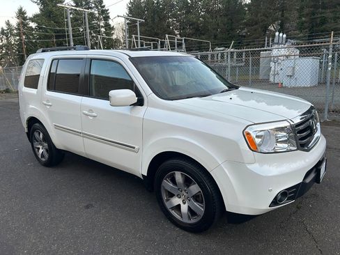 Used 2013 Honda Pilot Touring image 3