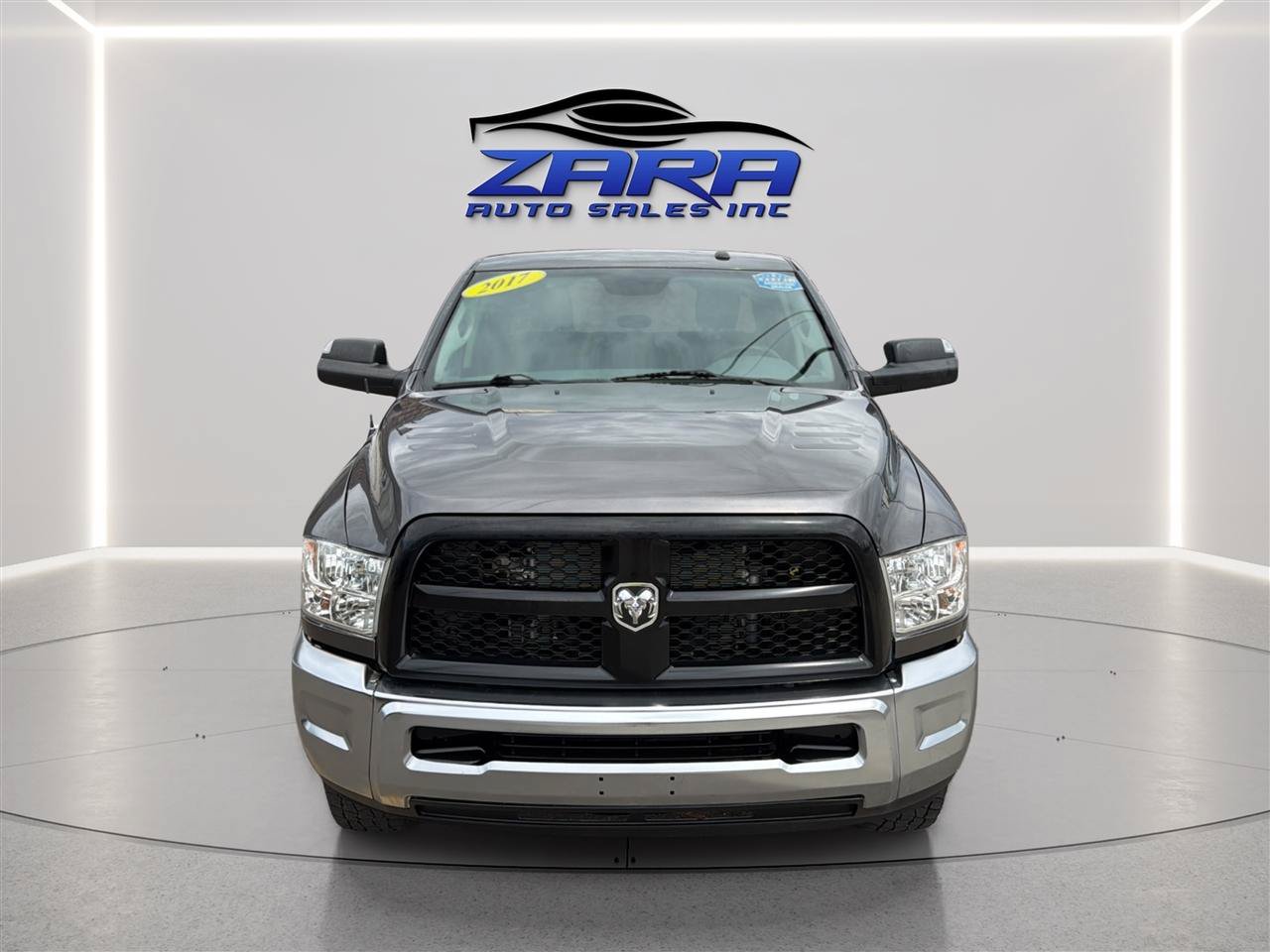 Used 2017 RAM 2500 Tradesman w/ Chrome Appearance Group AWD/4WD image 10