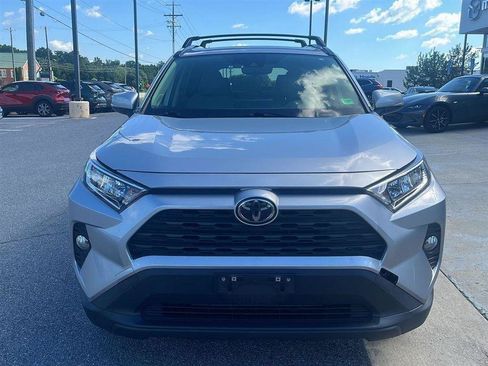 Used 2019 Toyota RAV4 XLE Premium w/ Cold Weather Package AWD/4WD image 2