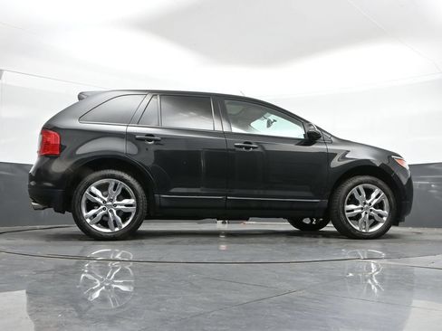Used 2013 Ford Edge SEL FWD image 29