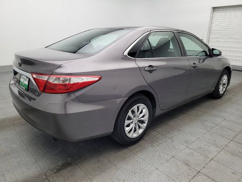 Used 2015 Toyota Camry LE FWD image 9