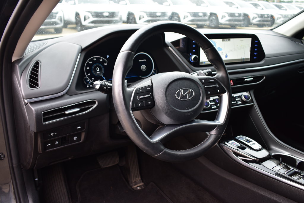Used 2022 Hyundai Sonata Limited FWD image 39