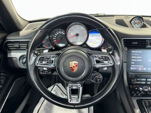 Used 2018 Porsche 911 Carrera S RWD image 26
