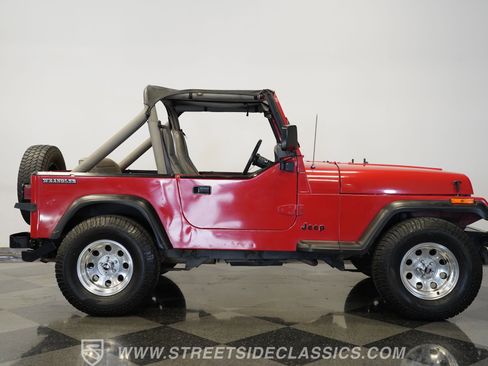 Used 1989 Jeep Wrangler 4WD image 17