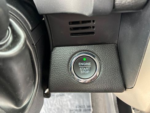 Used 2021 Ford F250 Lariat AWD/4WD image 32