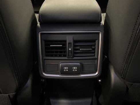 Certified 2024 Subaru Forester Limited image 30