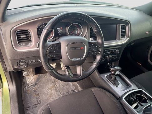 Used 2022 Dodge Charger Scat Pack image 9
