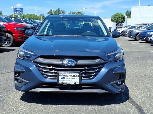 Used 2025 Subaru Legacy Premium AWD/4WD image 2