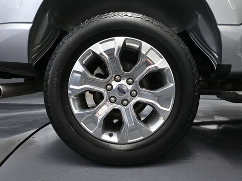 Used 2023 Ford F150 Platinum AWD/4WD image 11