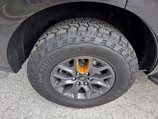 Used 2025 Ford Expedition Tremor AWD/4WD image 17