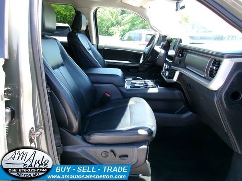 Used 2024 Ford Expedition Max XLT RWD image 21