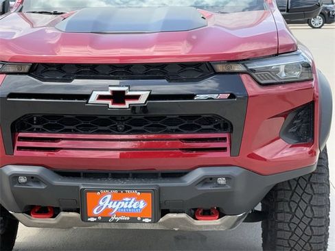 New 2025 Chevrolet Colorado ZR2 w/ Midnight Edition image 9