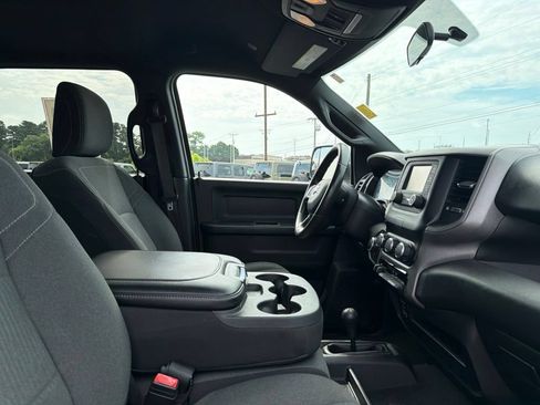 Used 2022 RAM 3500 Tradesman AWD/4WD image 25
