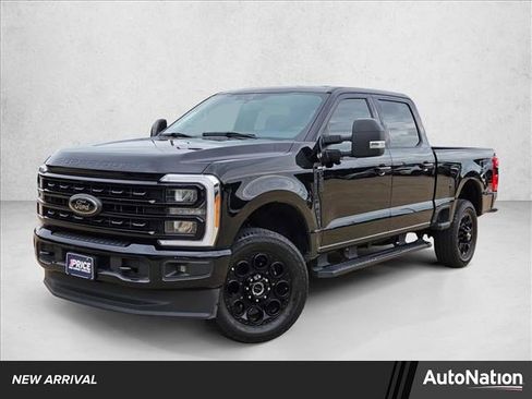 Used 2023 Ford F250 XLT w/ Black Appearance Package AWD/4WD image 1