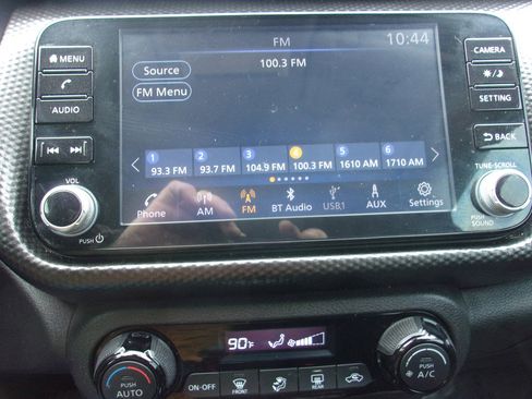 Used 2021 Nissan Kicks SV image 20