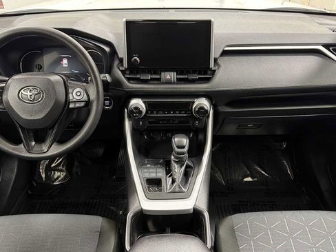 Certified 2025 Toyota RAV4 XLE image 26